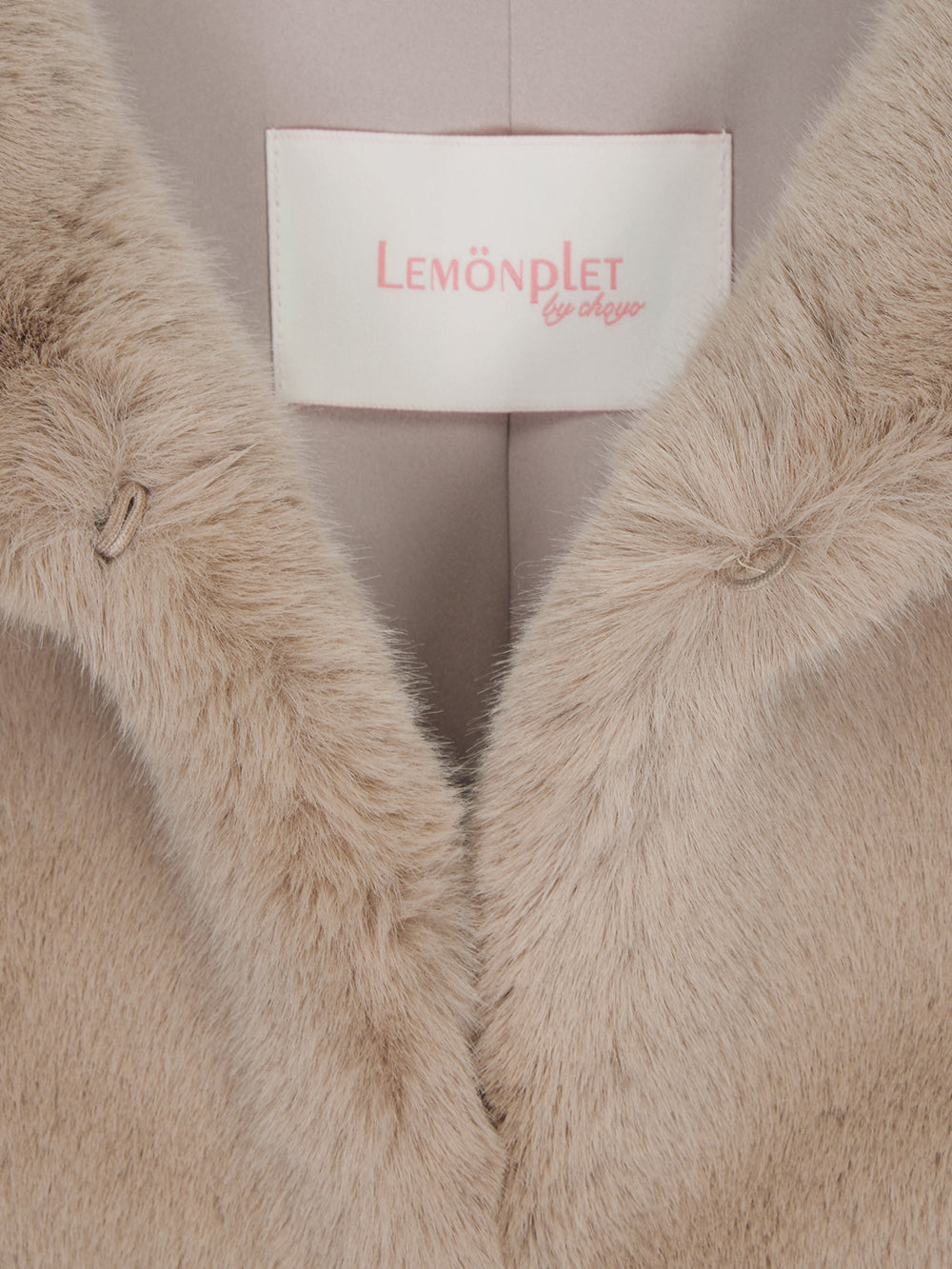 [SIGNATURE LINE] FAUX FUR BIEN HOODED JACKET