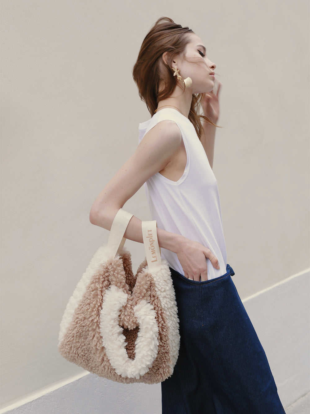 [SIGNATURE LINE] FAUX FUR PHRYNE ECO BAG