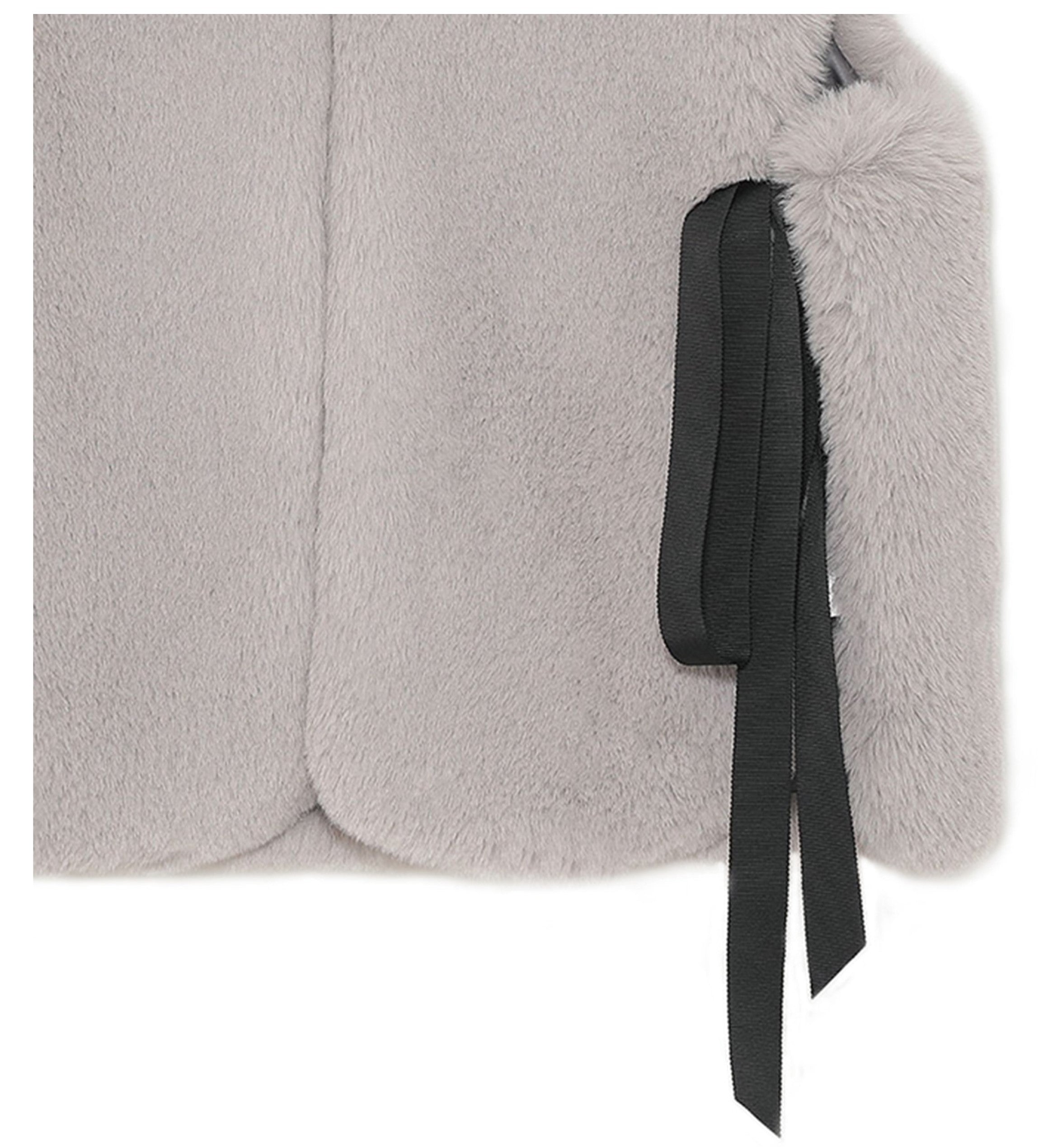 [SIGNATURE LINE] FAUX FUR TIED KITTEN RIBBON VEST