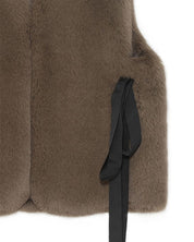 [SIGNATURE LINE] FAUX FUR TIED KITTEN RIBBON VEST